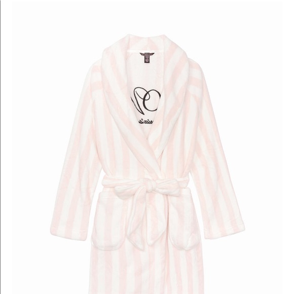 Victoria Secret Robe - Picture 3 of 5